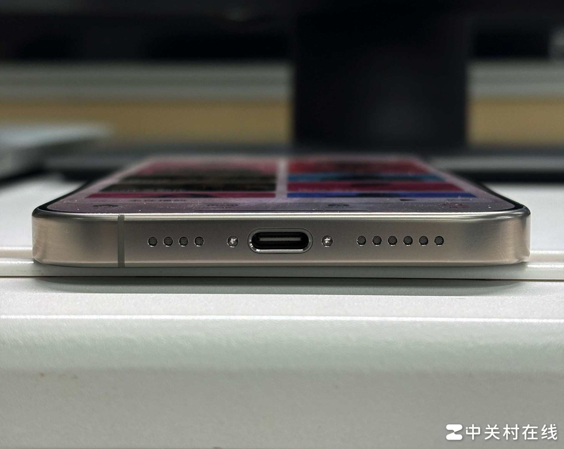 ​iPhone充电新策略：80%充电限制能否真的延长电池寿命？