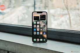 惊爆！iPhone 15“精确定位”功能，轻松与朋友精准碰面，超酷炫玩法大！