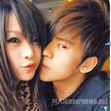 网络歌手本兮前男朋友小e真实姓名
